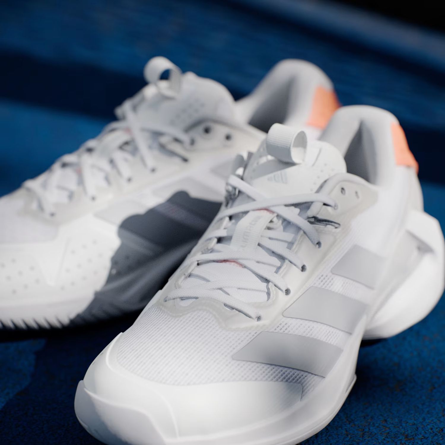 Adizero Ubersonic 5 Clay Cloud White/Beam Orange