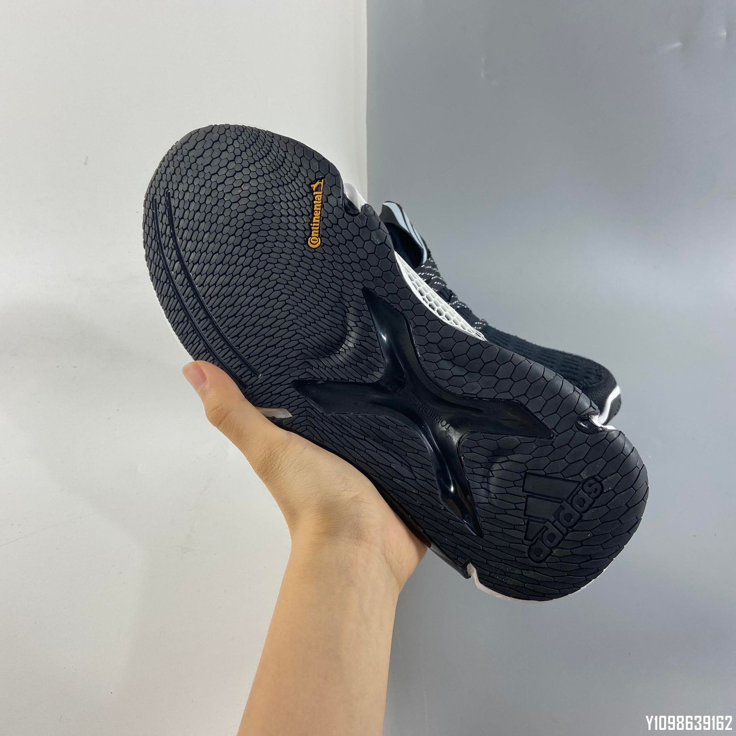 Adidas EDGE XT Limited Edition -Black White