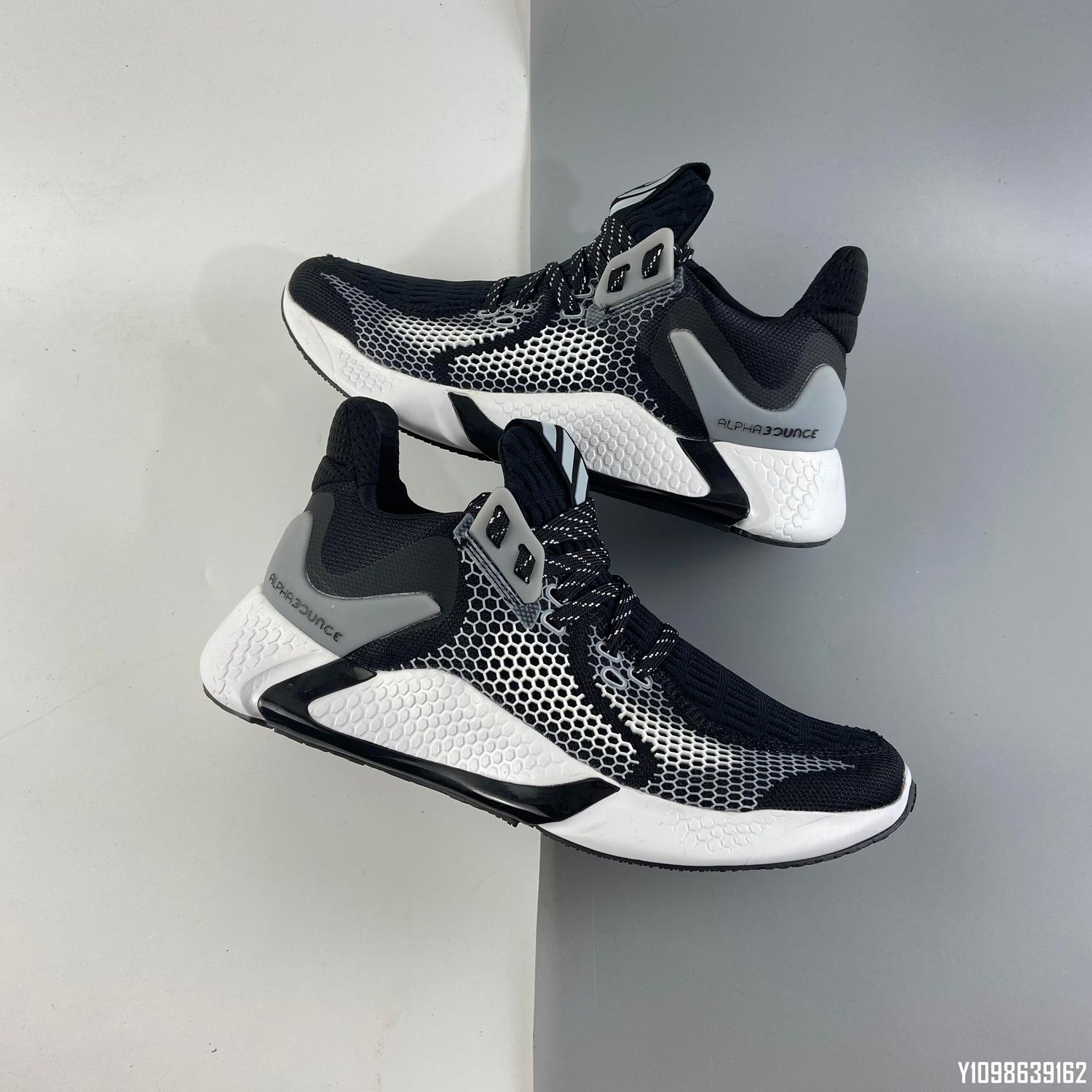 Adidas EDGE XT Limited Edition -Black White