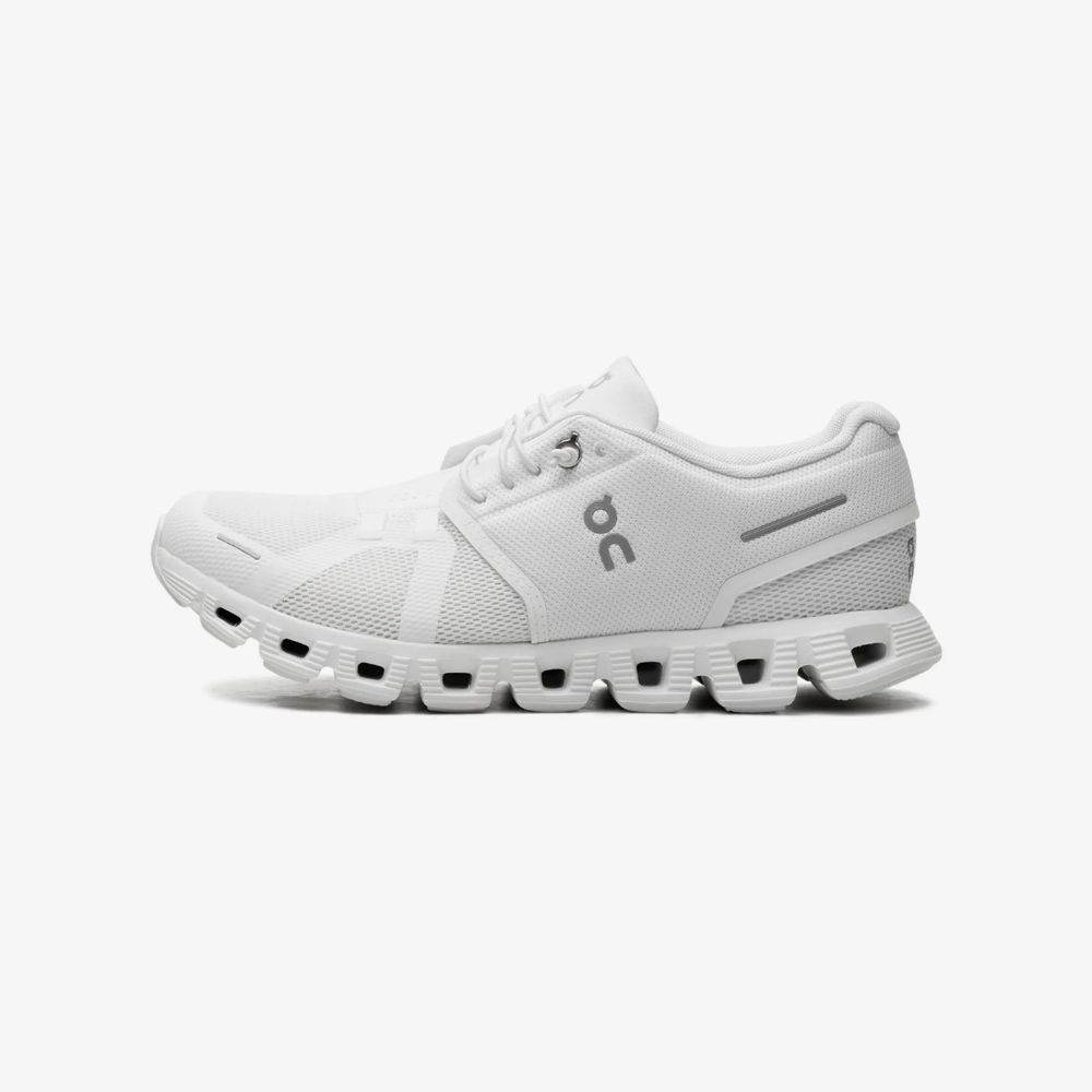 On Cloud 5 Sneakers White - Big Sizes