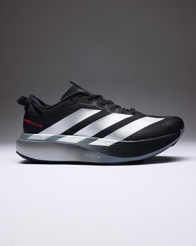 Adidas Adizero EVO SL ATR - Preto/Branco/Cinza