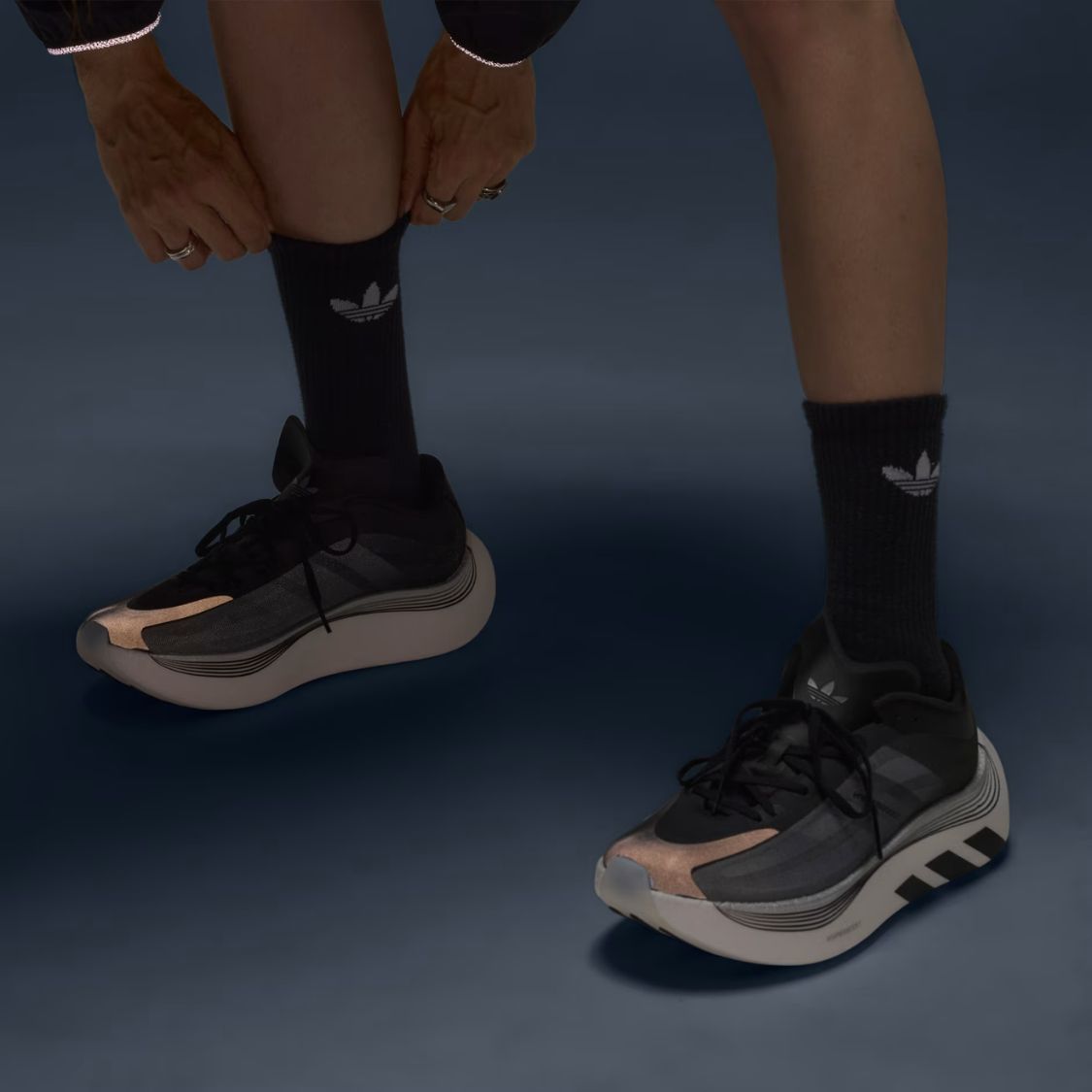 ADIDAS HYPERBOOST EPHR LT - Core Black / Cloud White