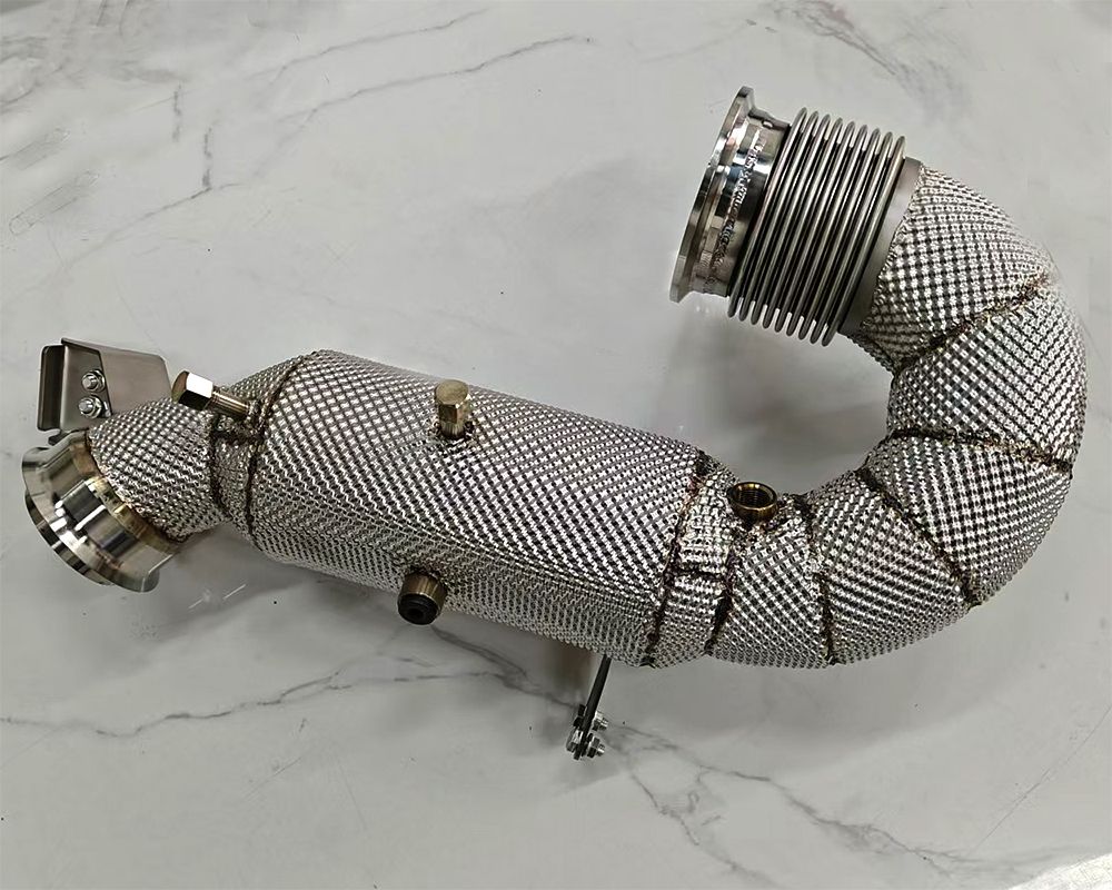300cell Downpipe with Special Heatshield For Mercedes Benz C300 M254 2.0T W206