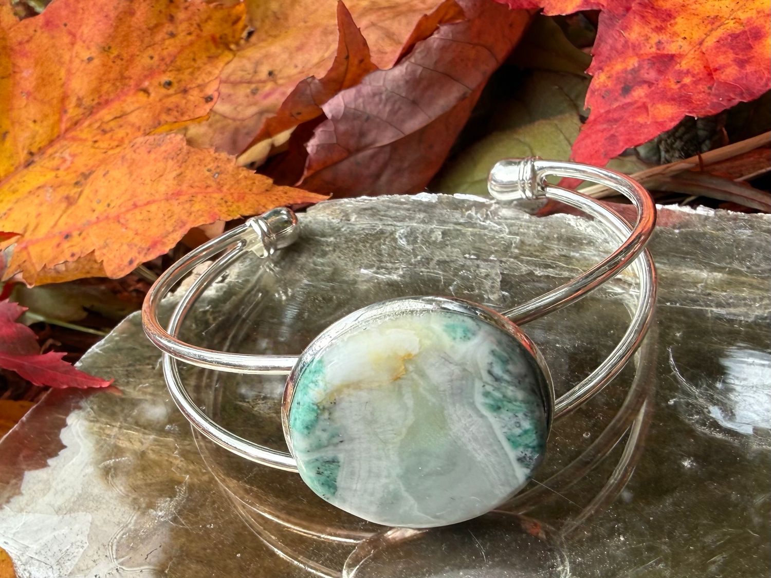 Jadeite bracelet