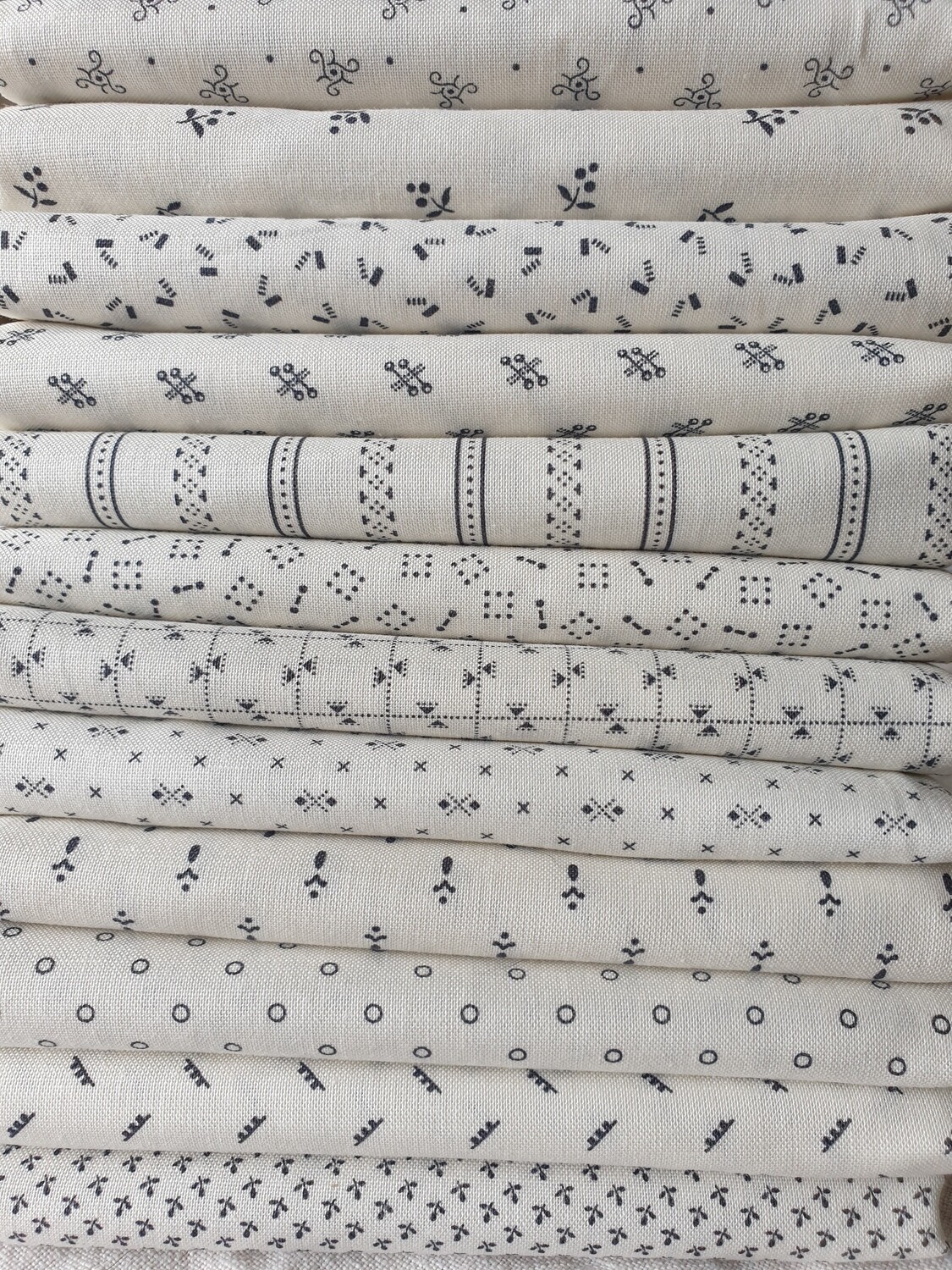 Delightful Dozen hele serien 50 cm