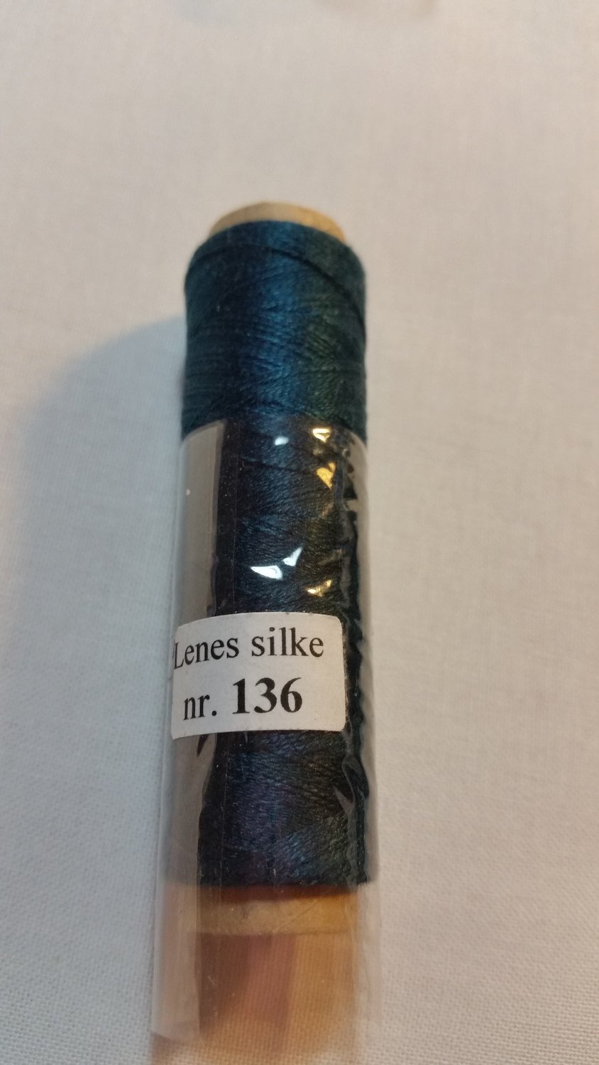 Nr 136 Lene's silketråd