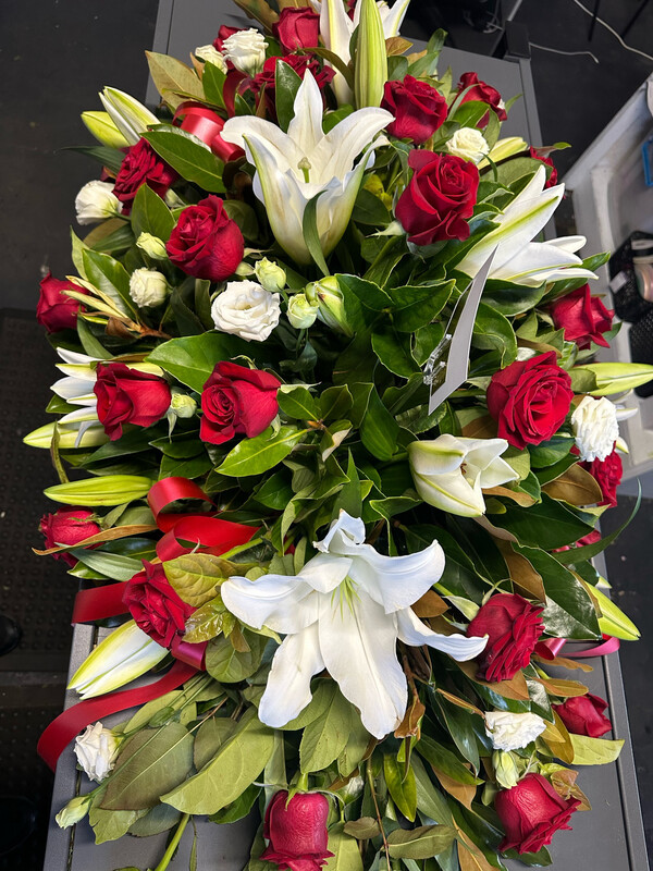 CONDOLENCE CASKET