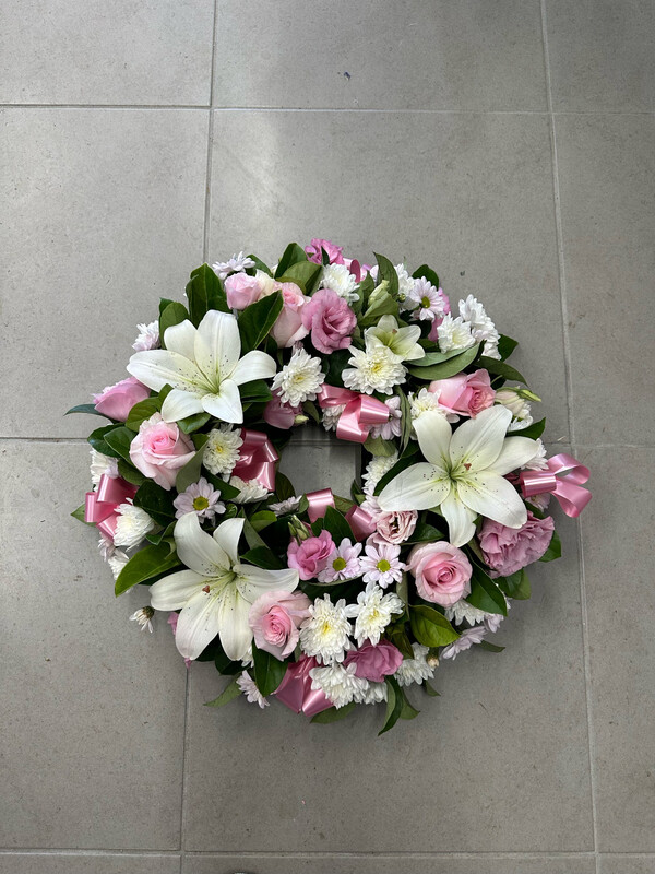 SMALL WREATH