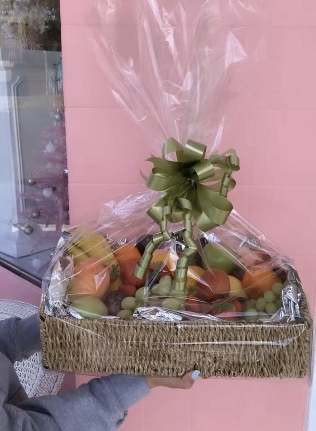 FRUIT BASKET