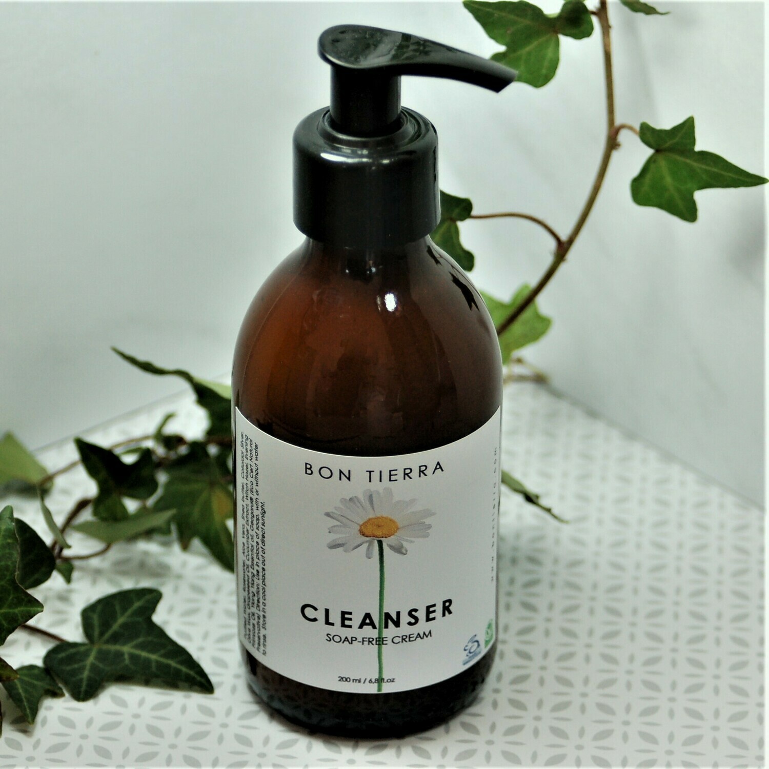 CLEANSER - SOAP FREE CREAM 200ml CLEANSER - SOAP FREE CREAM 200ml
