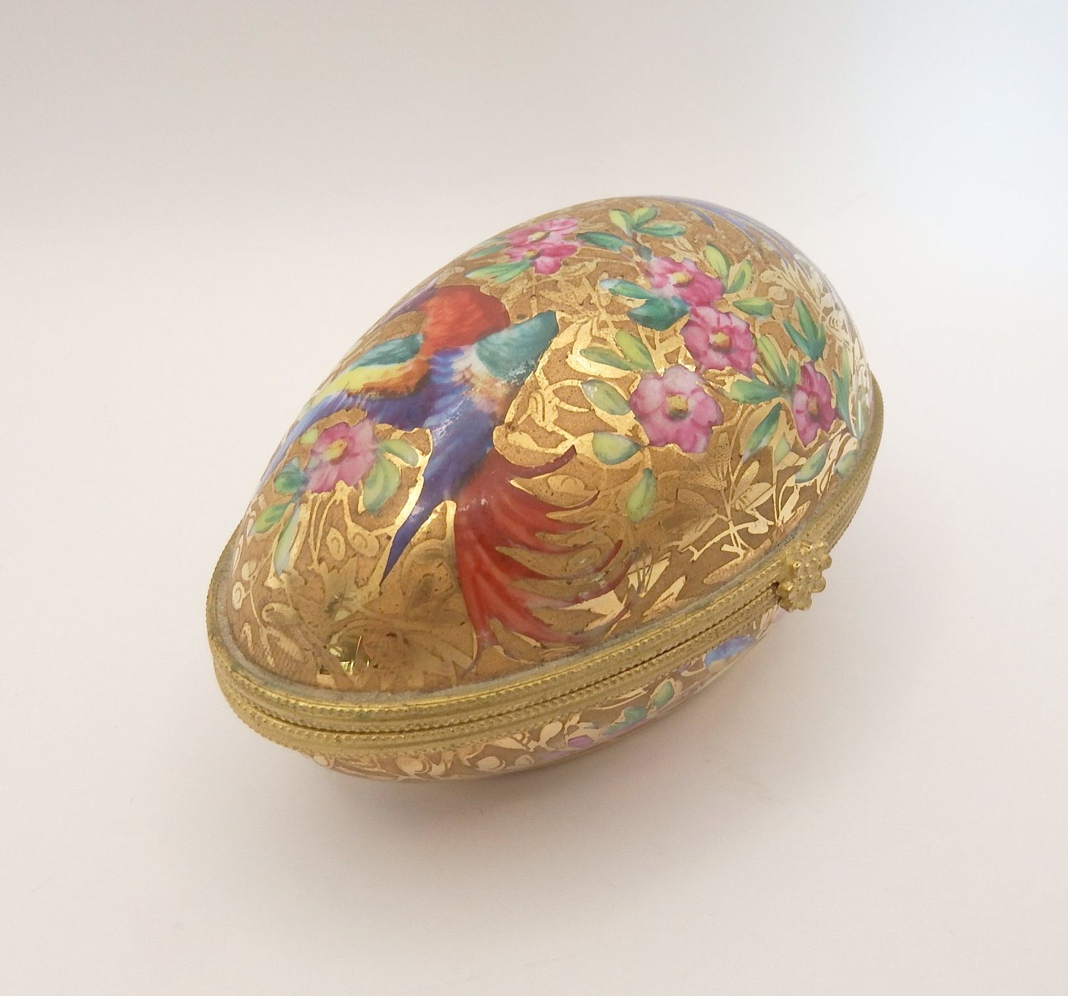Le Tallec Oiseaux de Sevres Egg Shaped Trinket Le Tallec Oiseaux de Sevres Egg Shaped Trinket