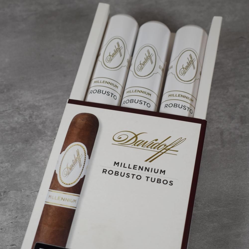 DAVIDOFF MILLENNIUM ROBUSTO TUBO PACK
