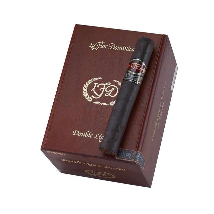 LA FLOR DOMINICANA DOUBLE LIGERO 700 MADURO
