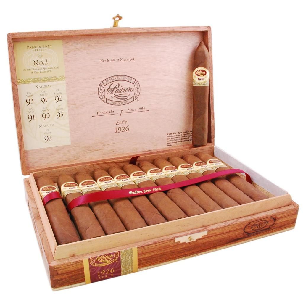PADRON 1926 #2 NATURAL BOX