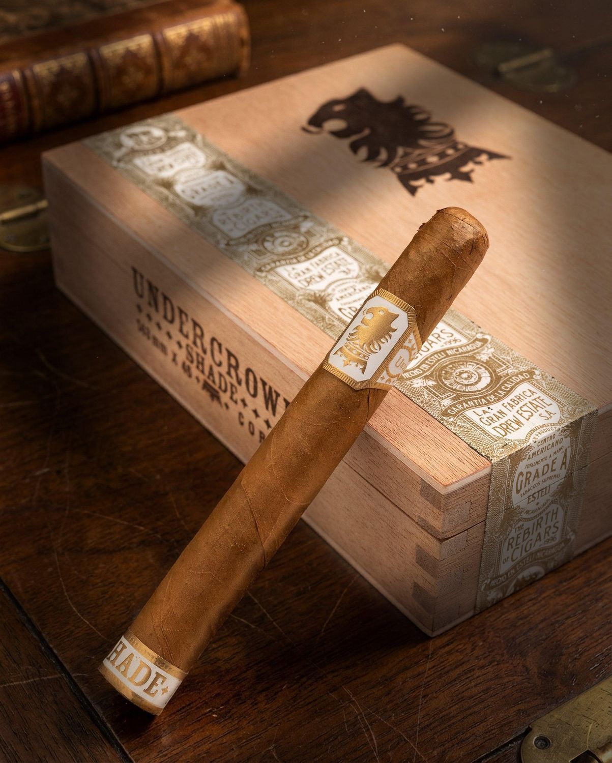 UNDERCROWN CONNECTICUT CORONA BOX