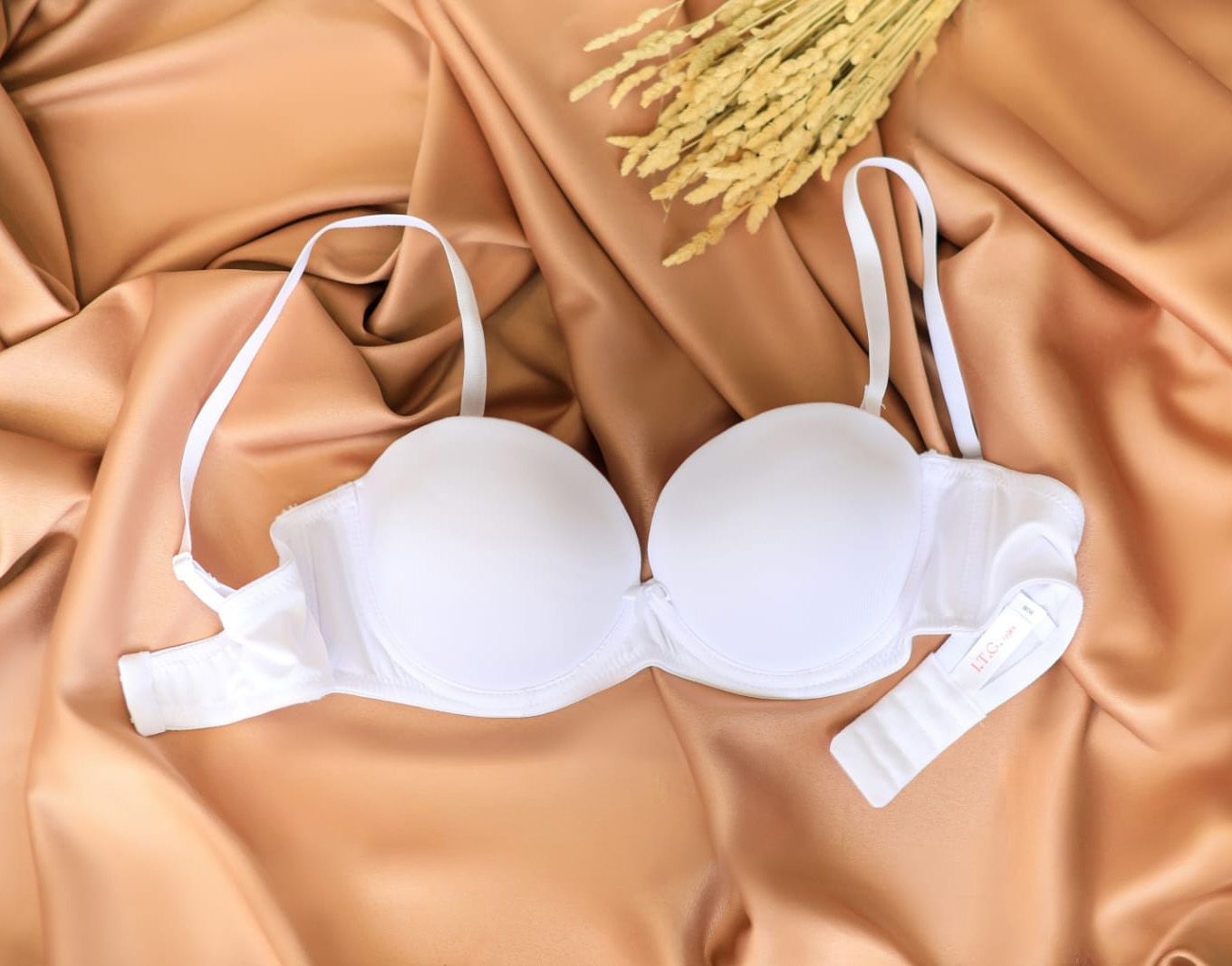 Sytjena Wowbra Strapless KB02 Bardhë
