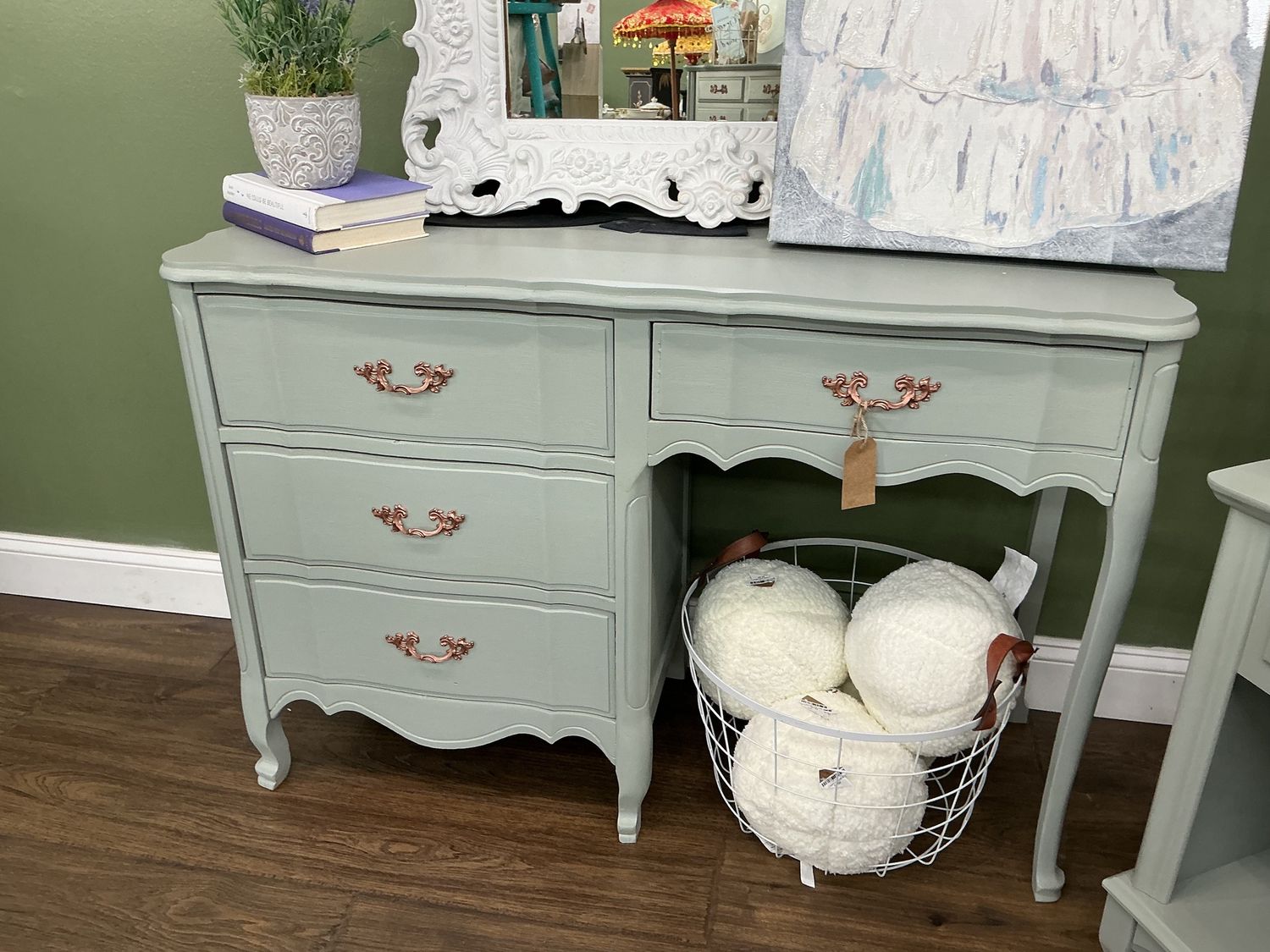 GY FP VANITY