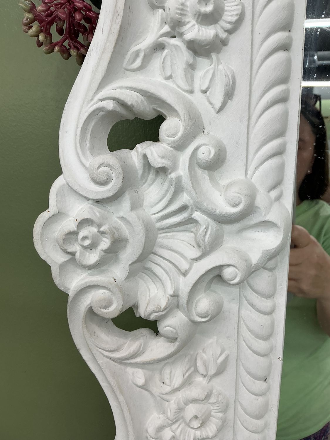 VICTORIAN WHITE MIRROR