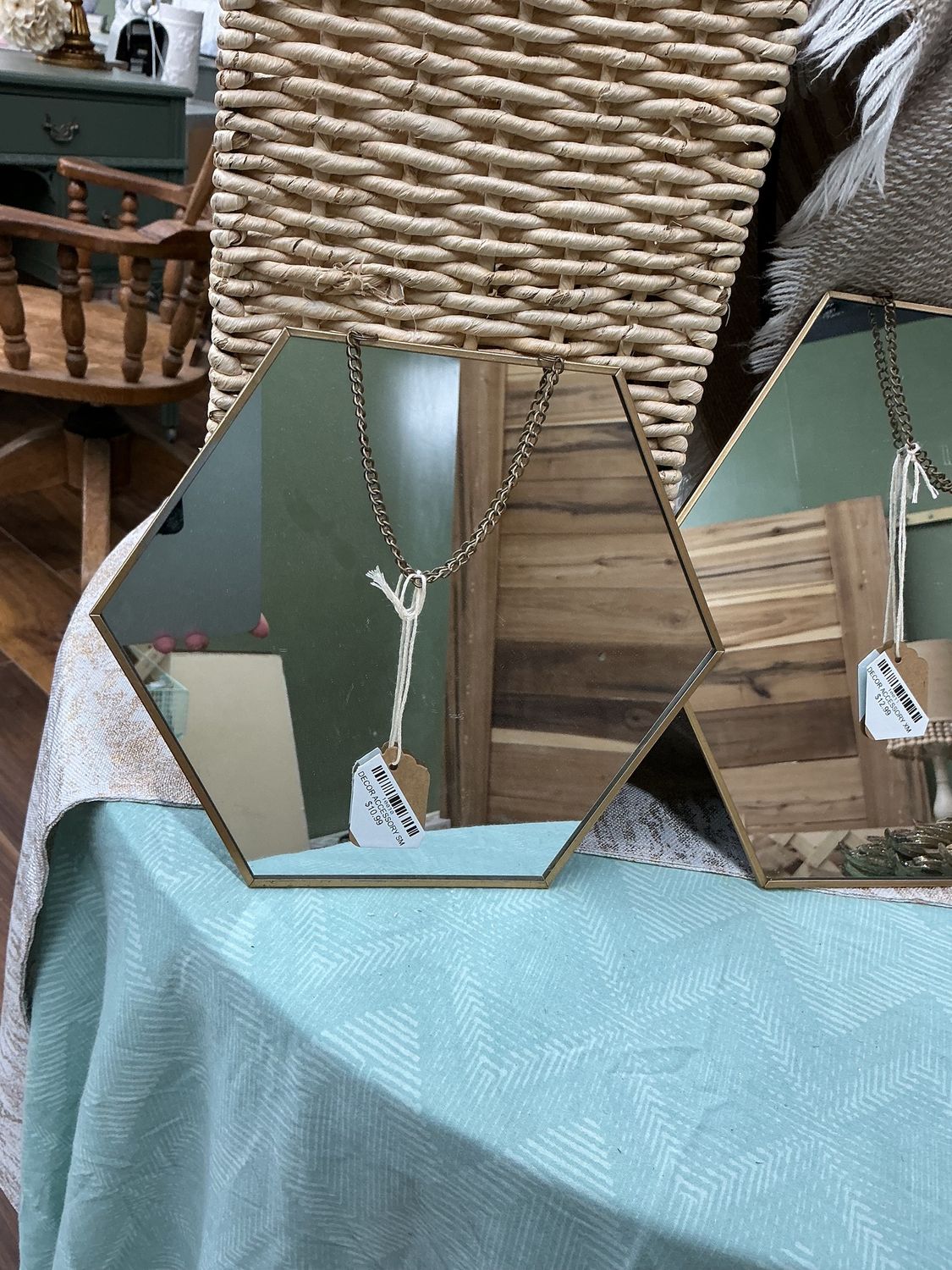 GOLD OCTAGON MIRROR, Size: Small