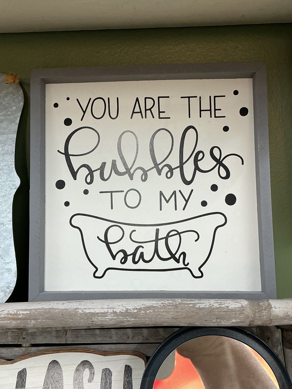 BUBBLES WALL ART