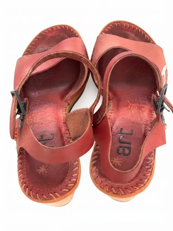 Chaussures à talons Art