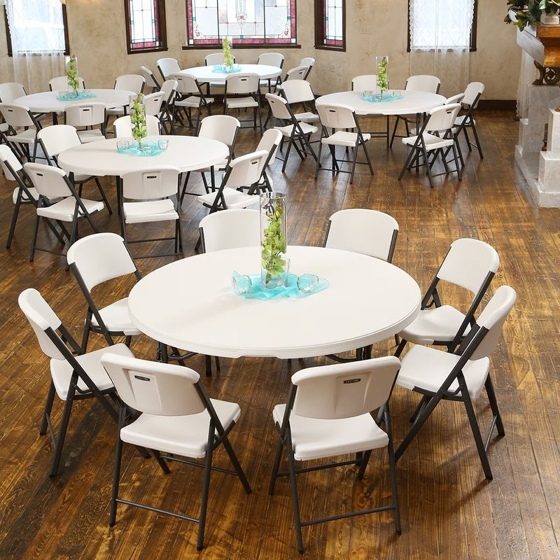 Paquete Boda 32 sillas y 5 mesas Redondas