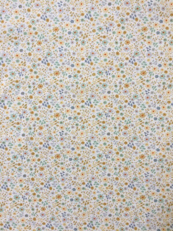 Popeline Summer Flowers moutarde vendue par 50 cm