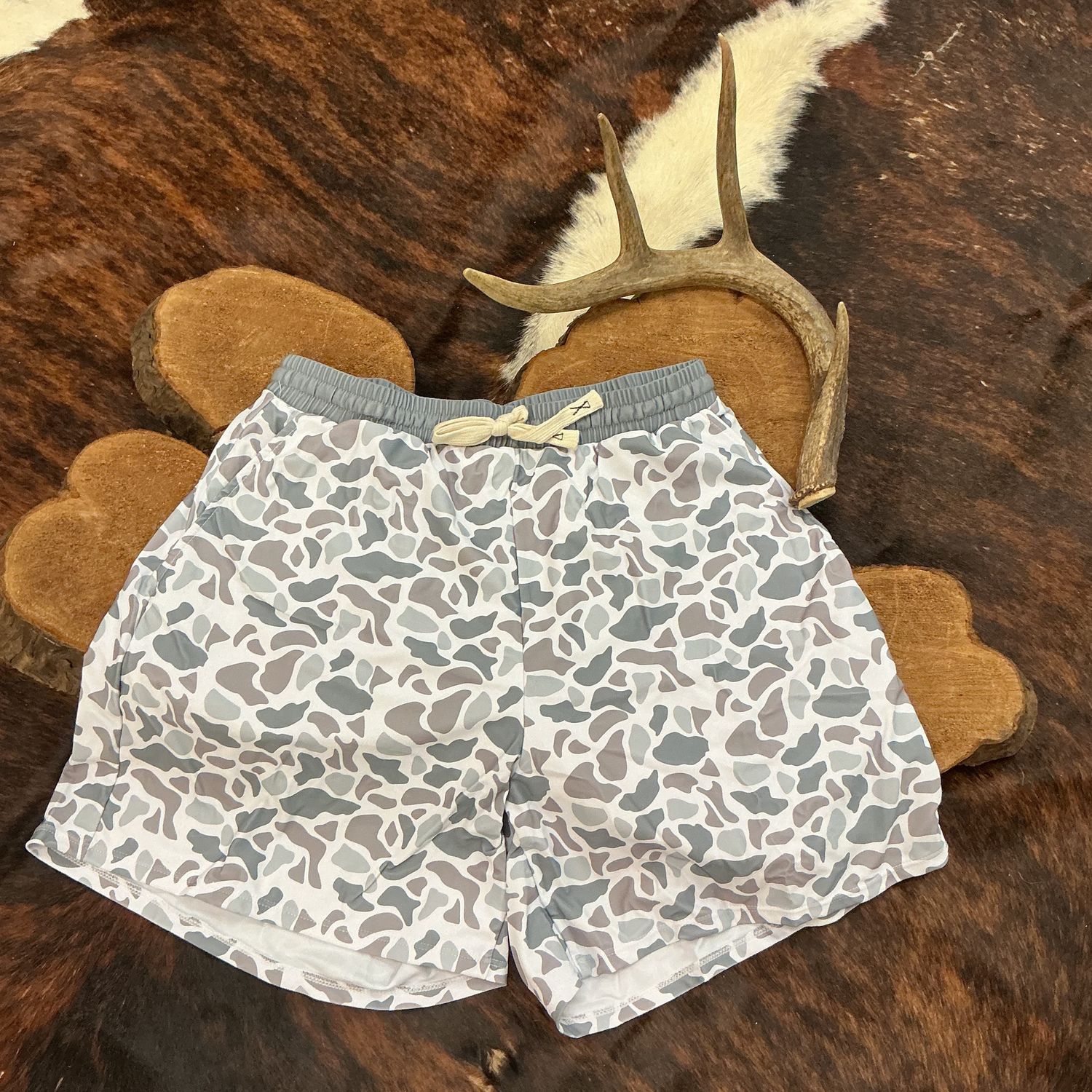 Men’s Swim Trunks-Camo