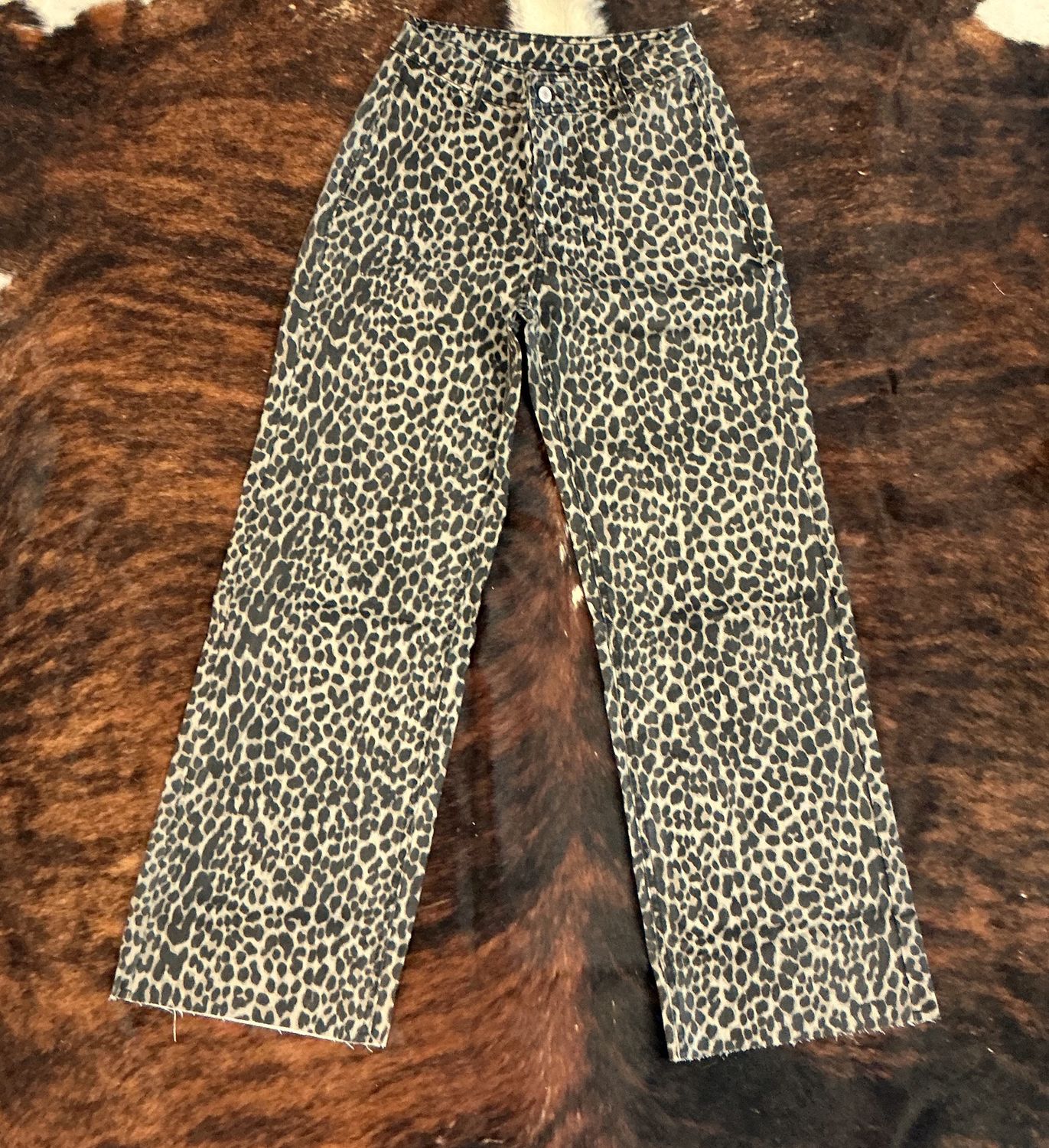 Women’s Leopard Print Wide Leg High Waist Jeans