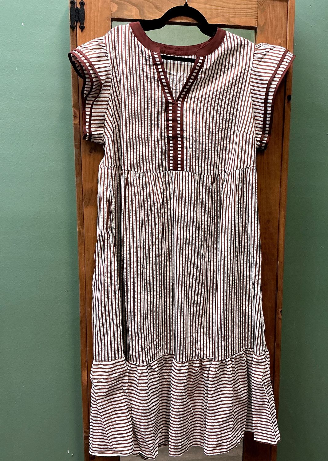Women's Plus Size Spring Ruffled Stripe Contrast Trim V Neck Dress