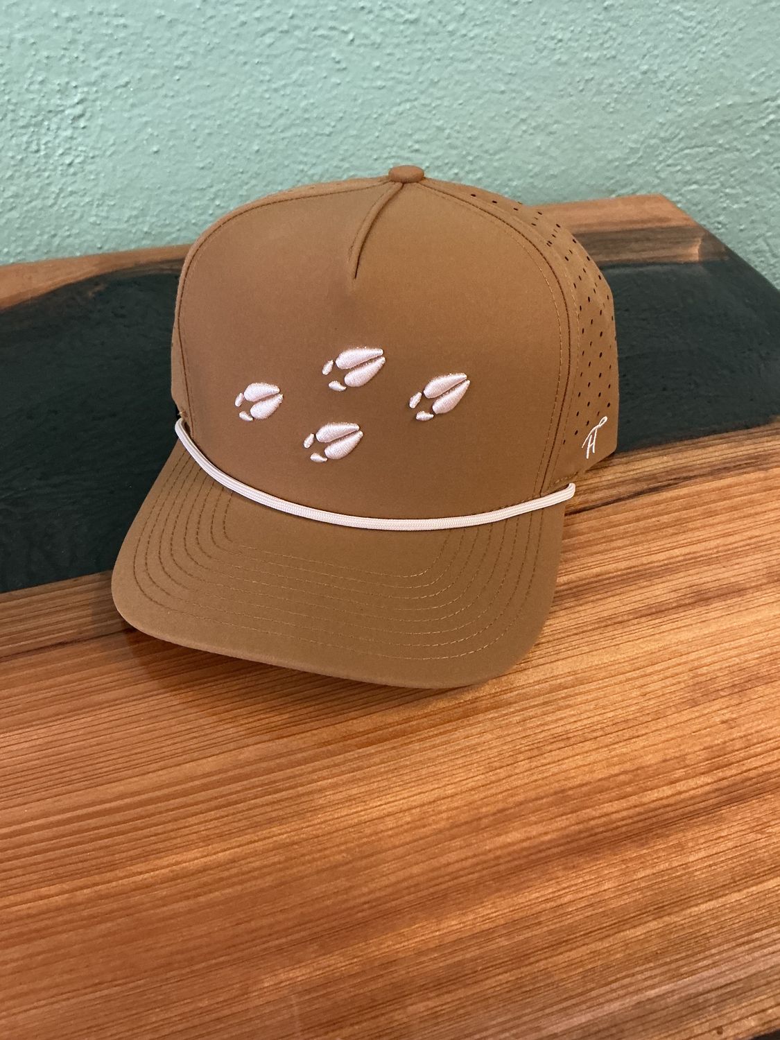 Ball Cap-Deer Print/Brown