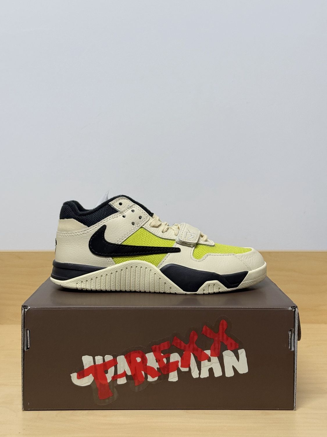 Travis Jumpman Jack Bright Cactus Sz 2Y