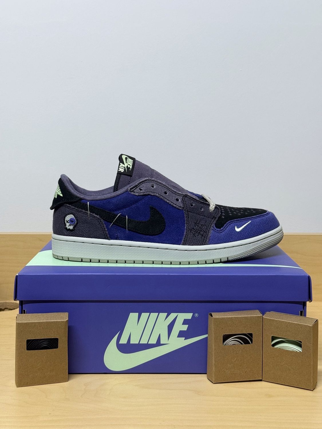 Jordan 1 Low Purple Voodoo Sz 10M
