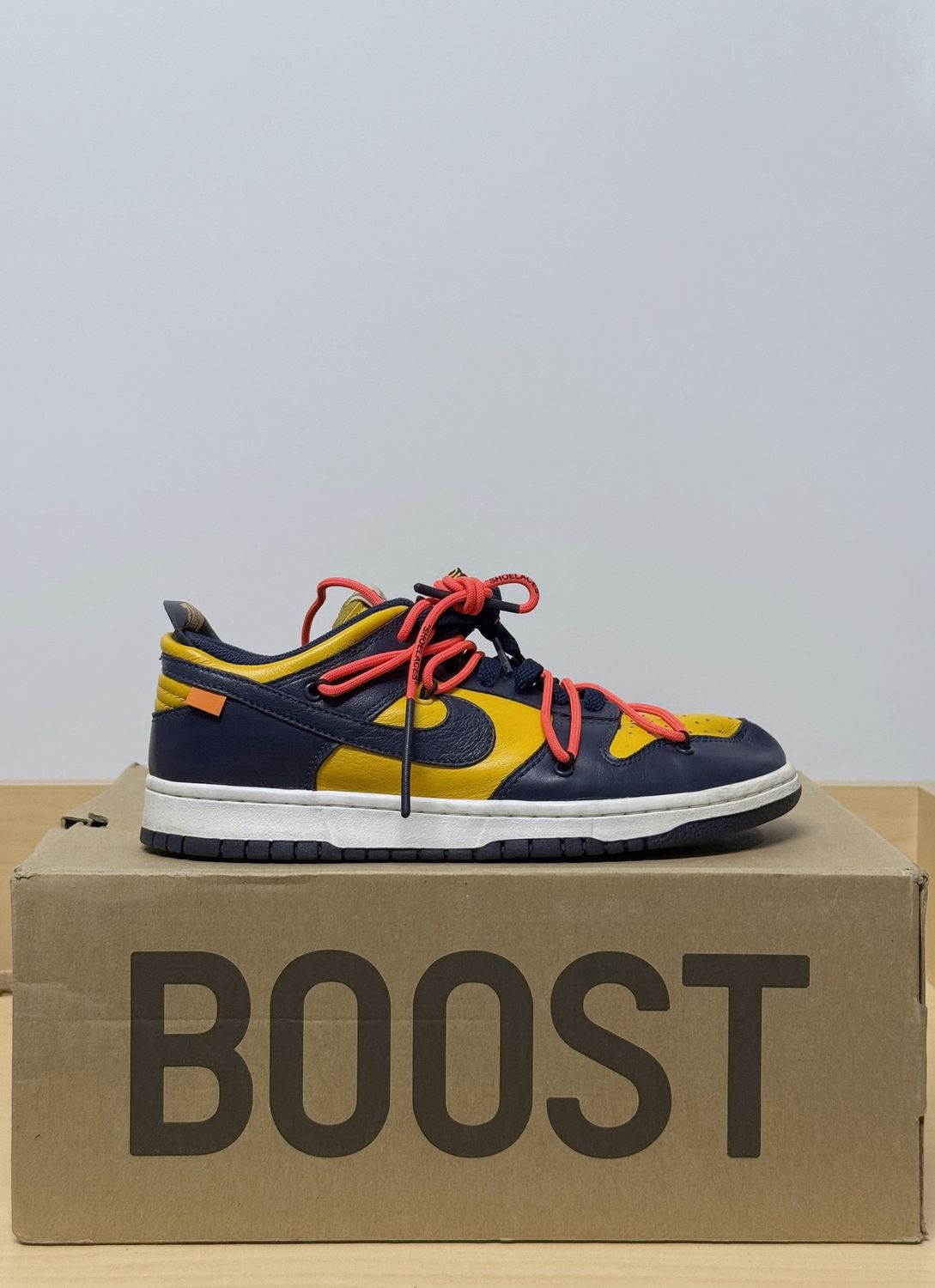 Nike Dunk Low Off White Michigan Sz 7.5M