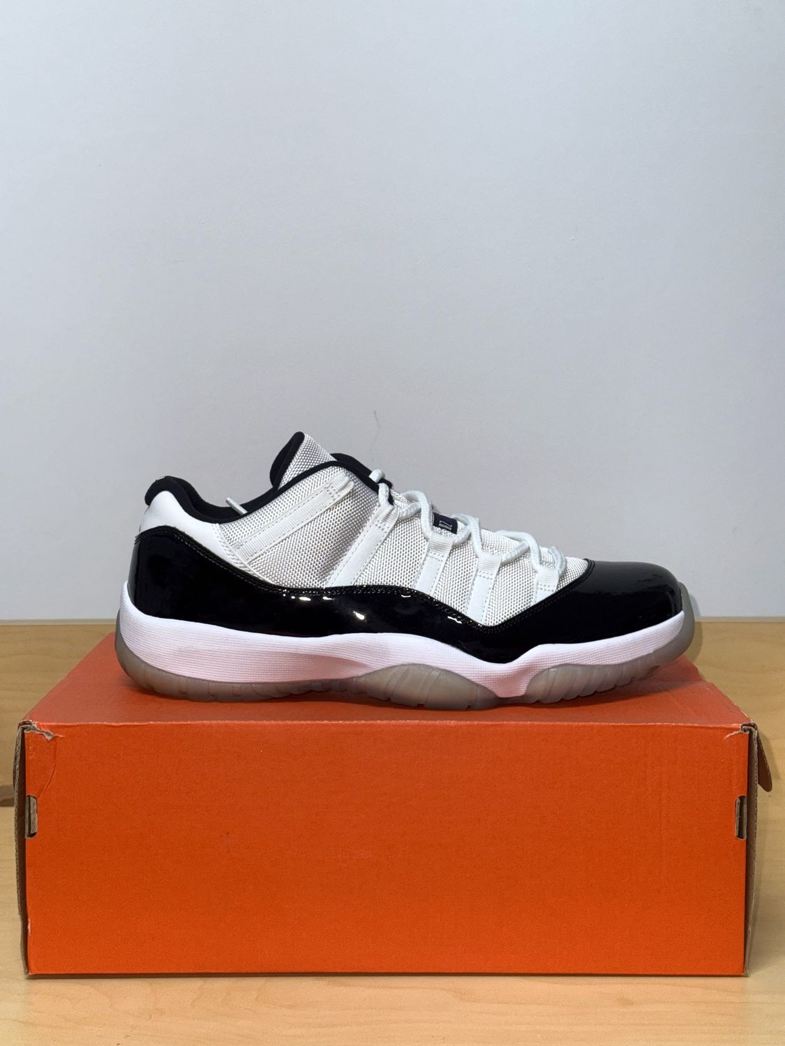 Jordan 11 Low Concord Sz 10.5M