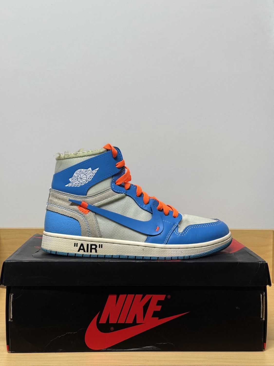 Jordan 1 Off White UNC Sz 9.5M