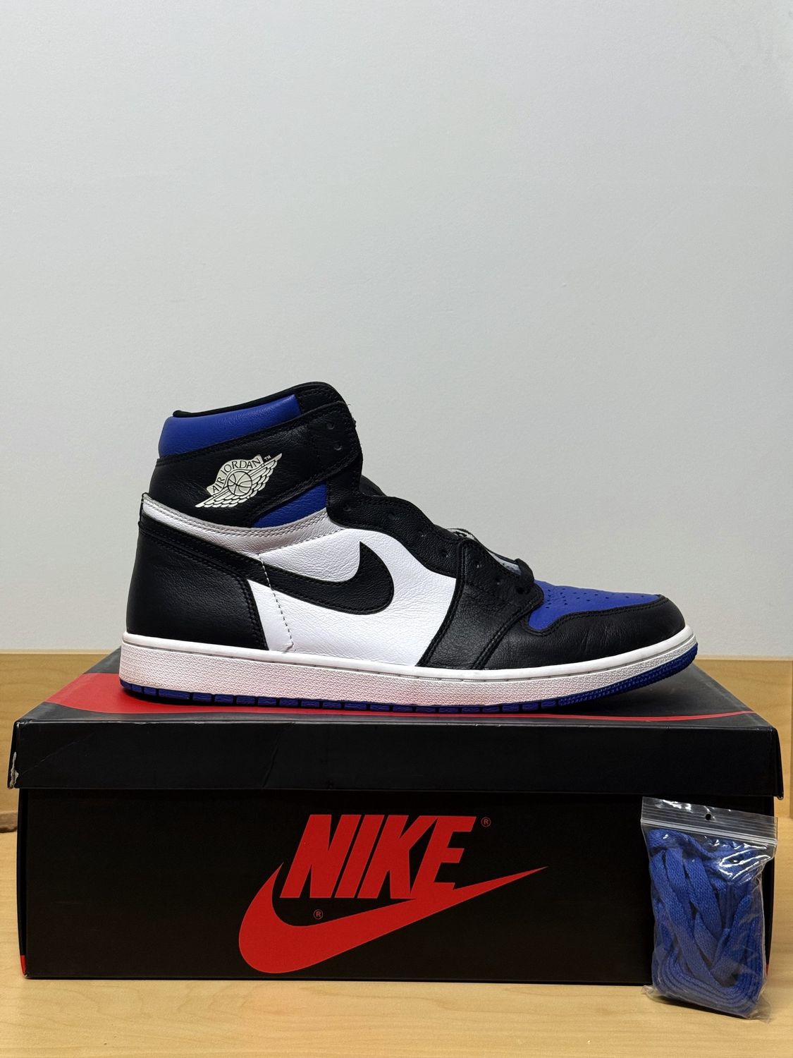 Jordan 1 Royal Toe Sz 13M