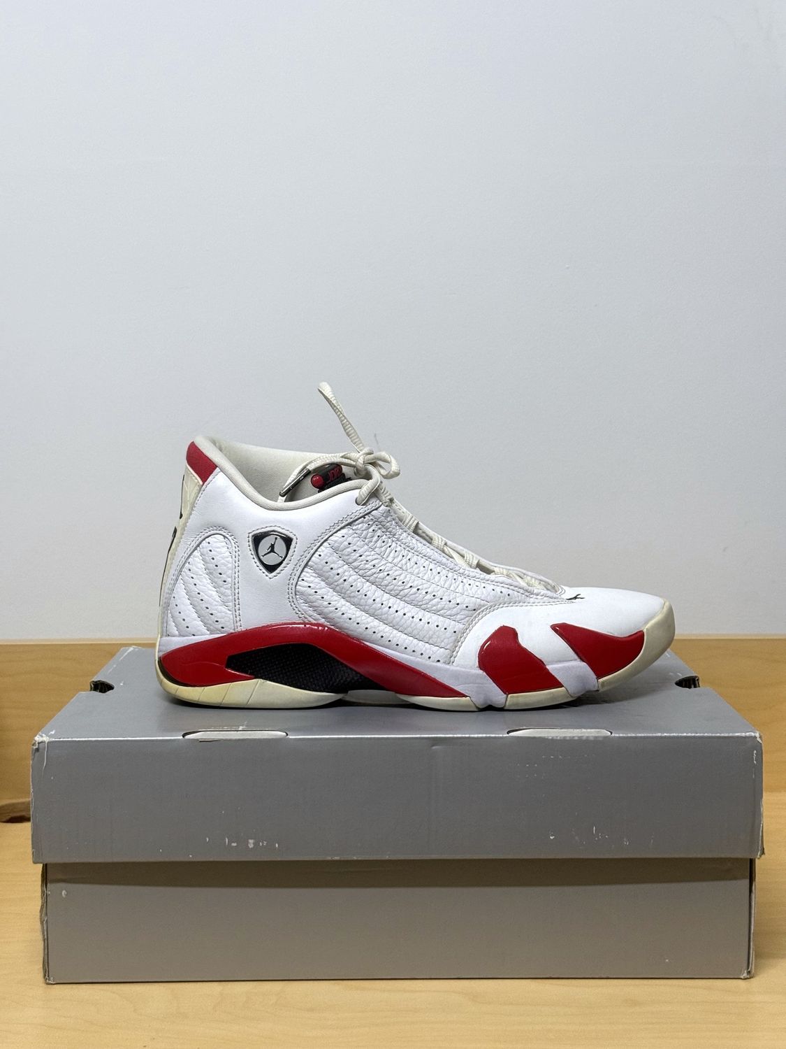 Jordan 14 Candy Cane Sz 8.5M
