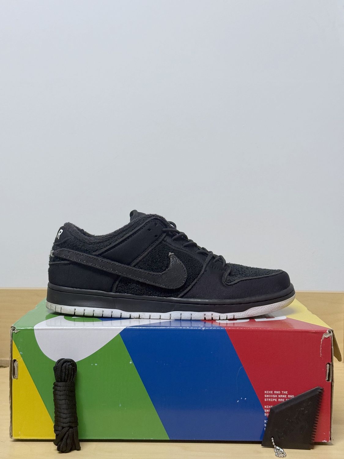 Nike Dunk Low Gnarhunters Sz 10.5M