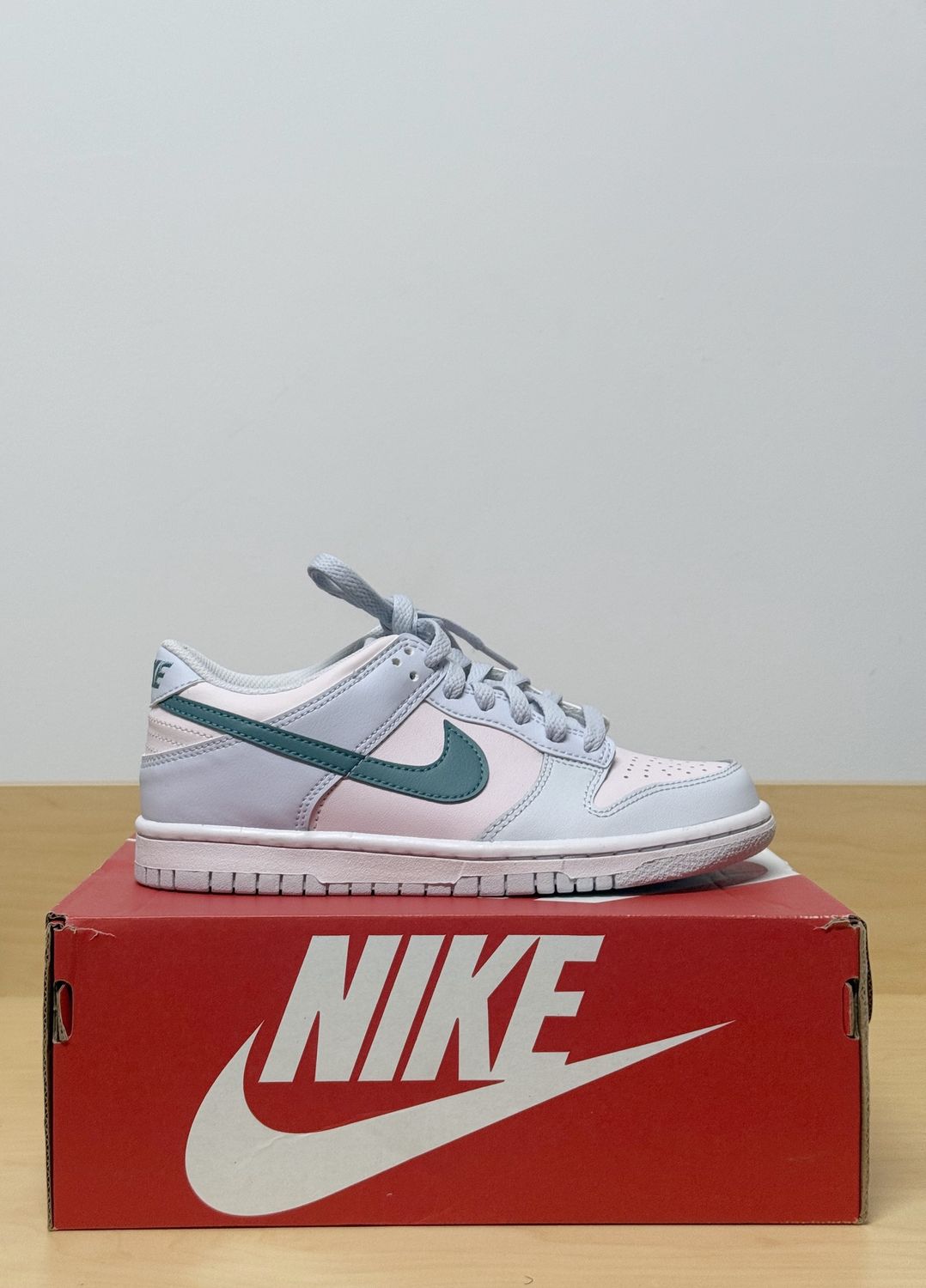 Nike Dunk Low Mineral Teal Sz 4Y