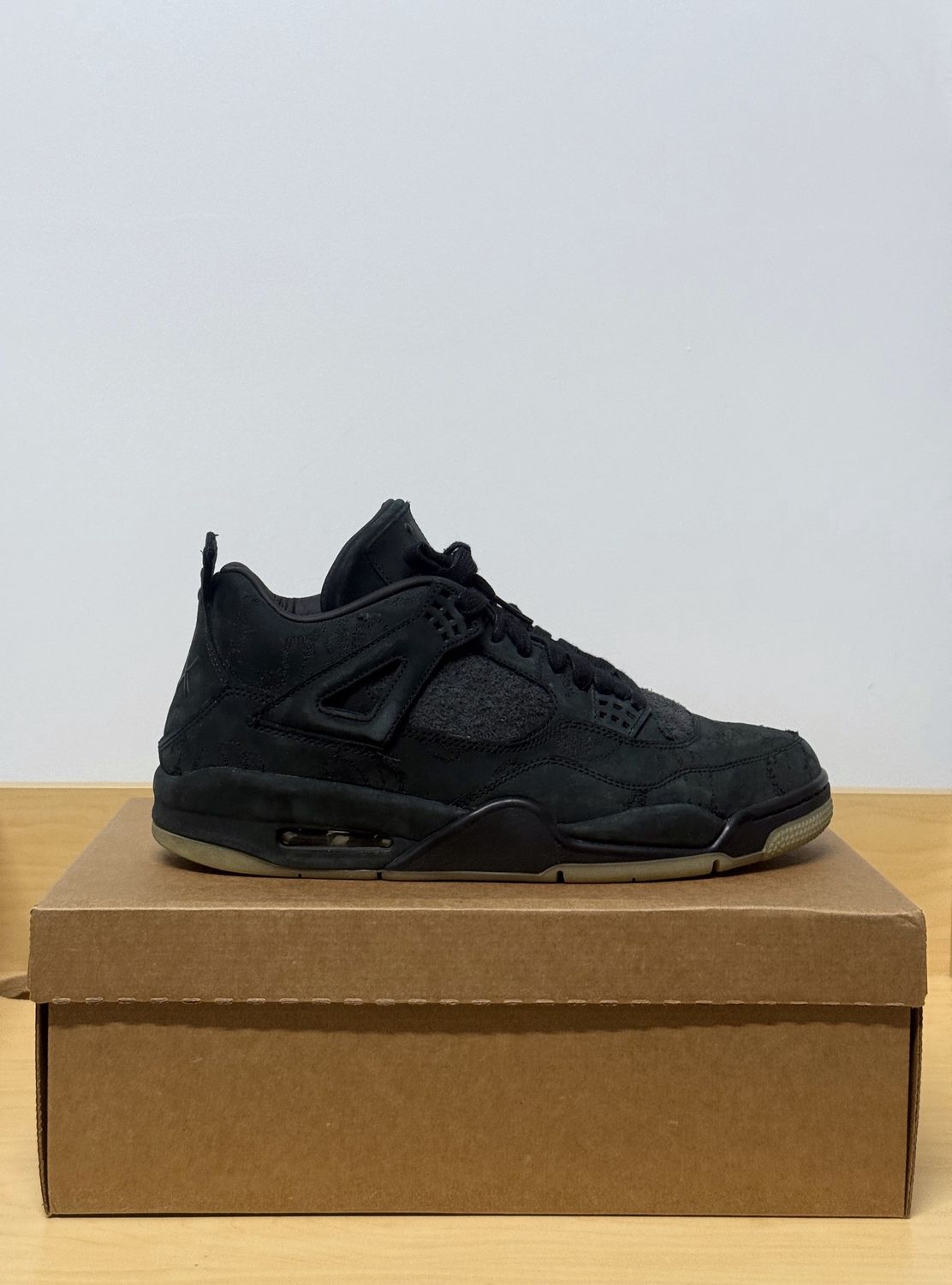 Jordan 4 KAWS Black Sz 11M