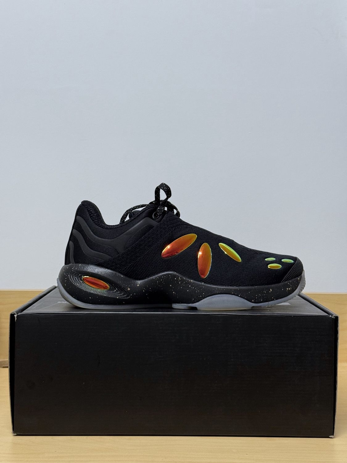 741 Rover Black Moon Sz 9M