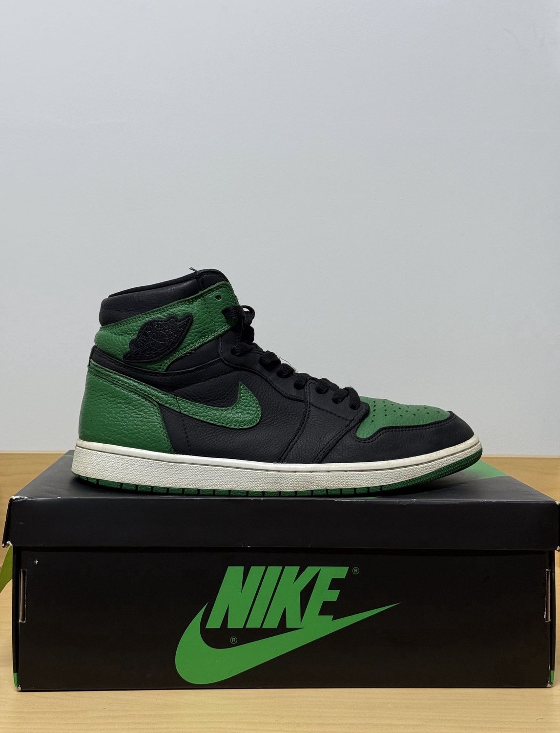 Jordan 1 Pine Green 2.0 Sz 11.5M