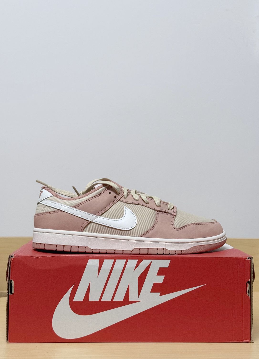Nike Dunk Low Red Stardust Sz 11M