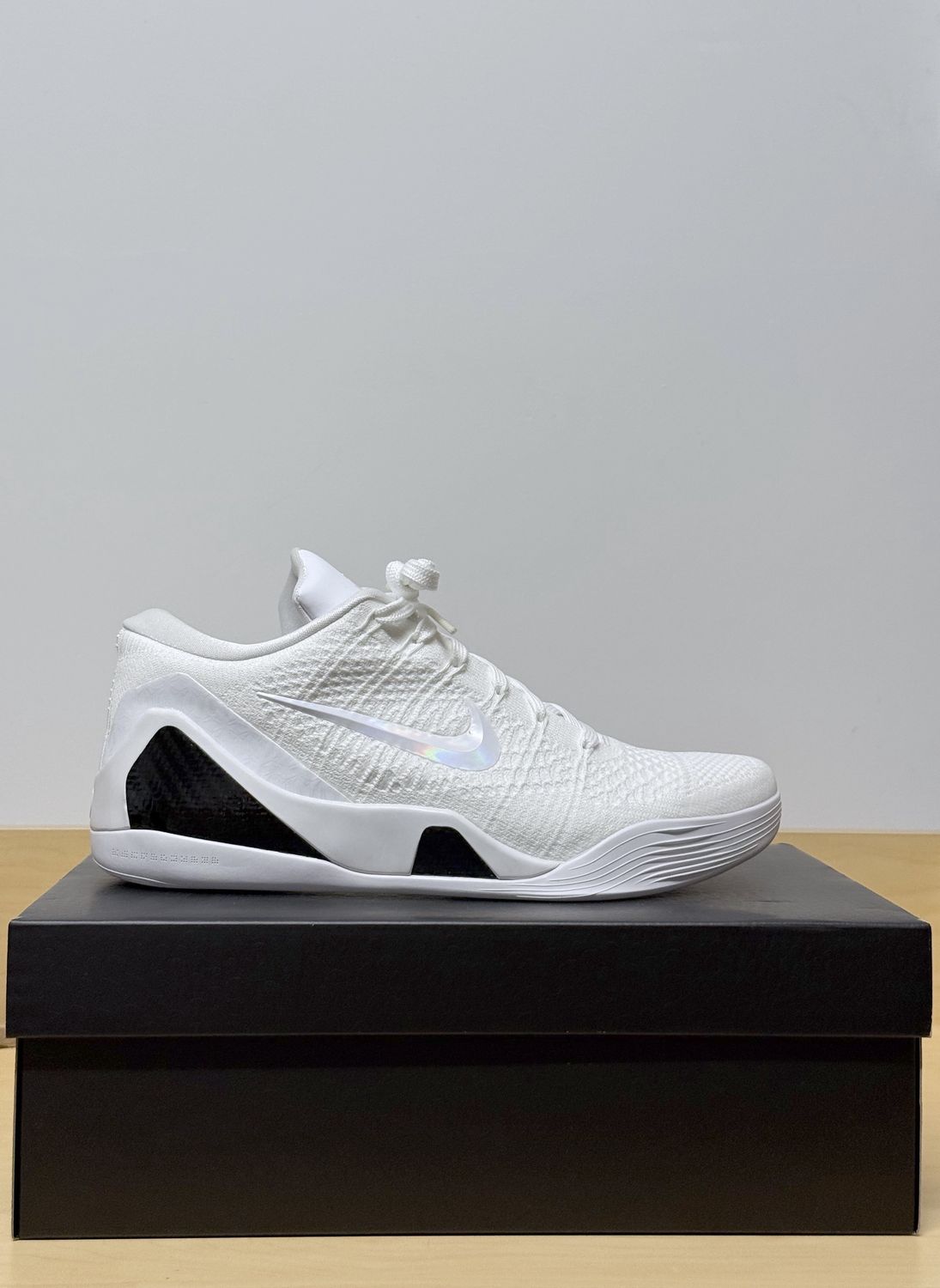 Kobe 9 Halo Sz 10.5M