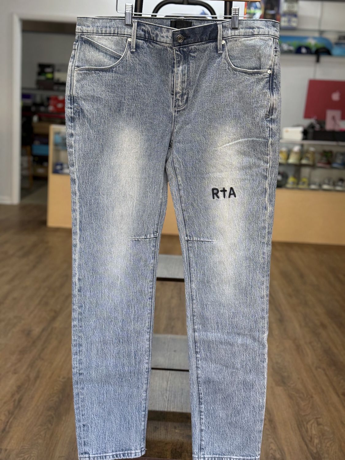 RTA Blue Jeans  (16)