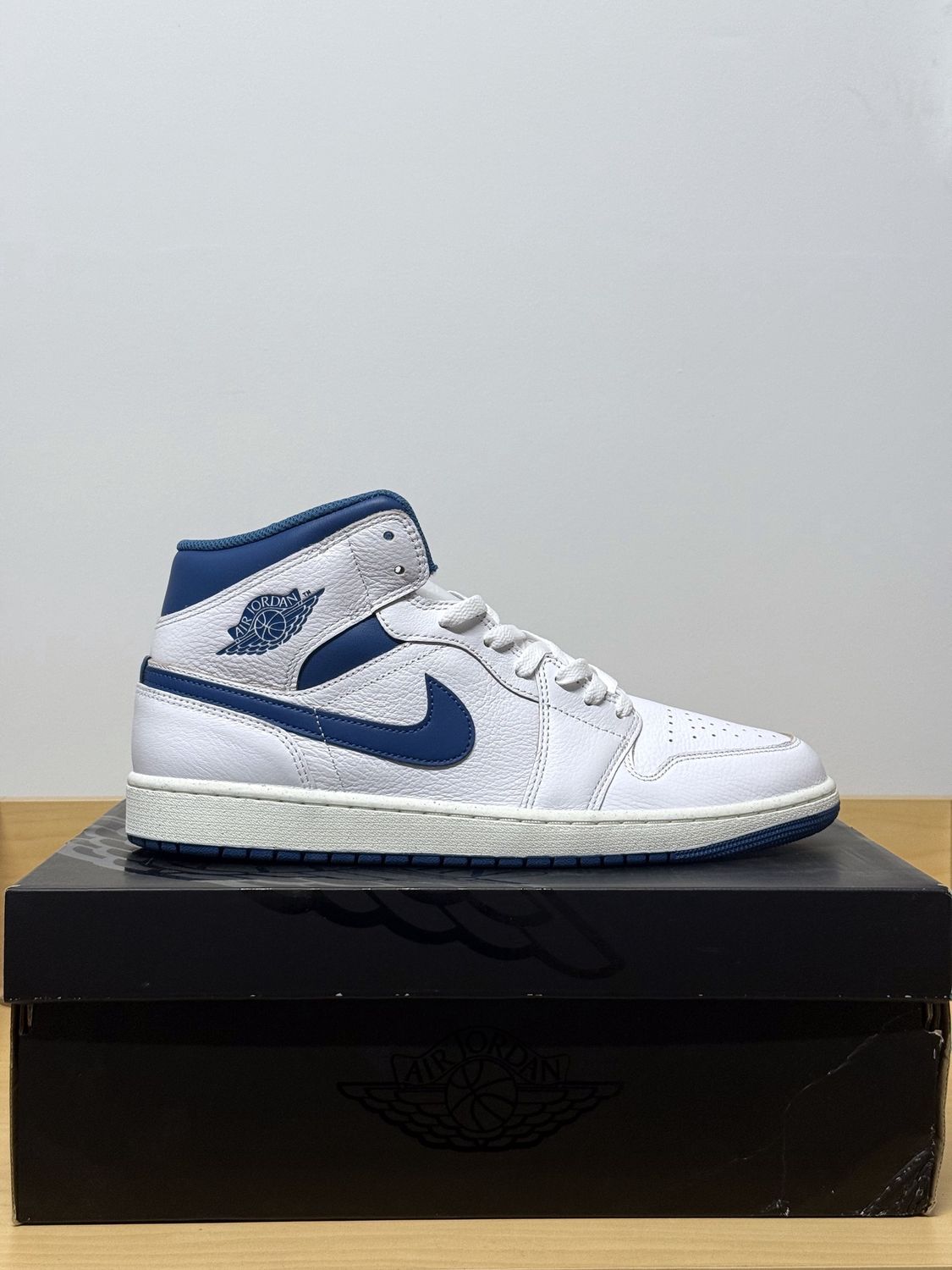 Jordan 1 Mid Industrial Blue Sz 12M