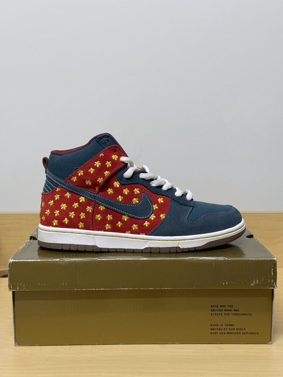 Nike Dunk High Quagmire Sz 10M