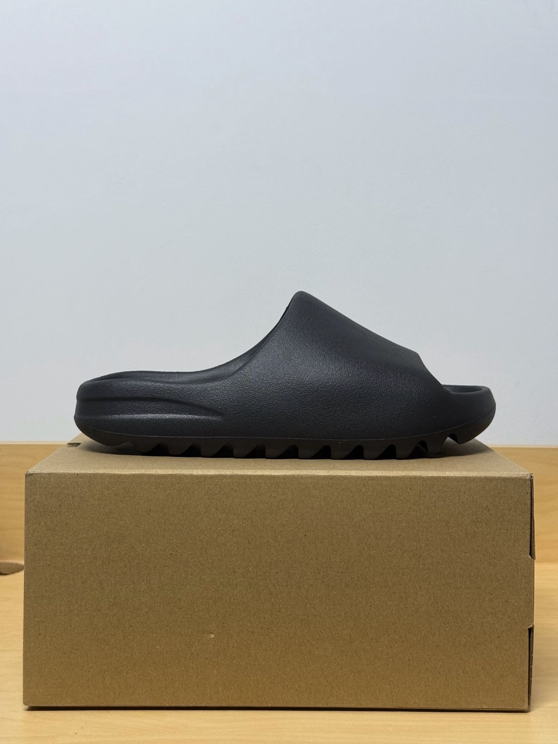 Yeezy Slide Onyx (2022) Sz 10M