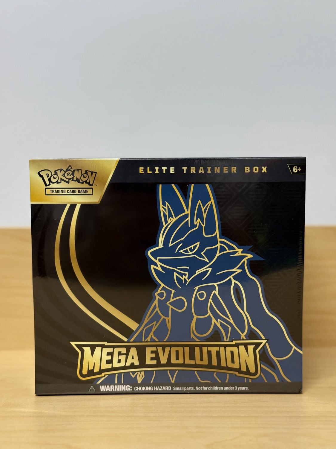 Pokemon Mega Evolution Elite trainer Box (Lucario 1)